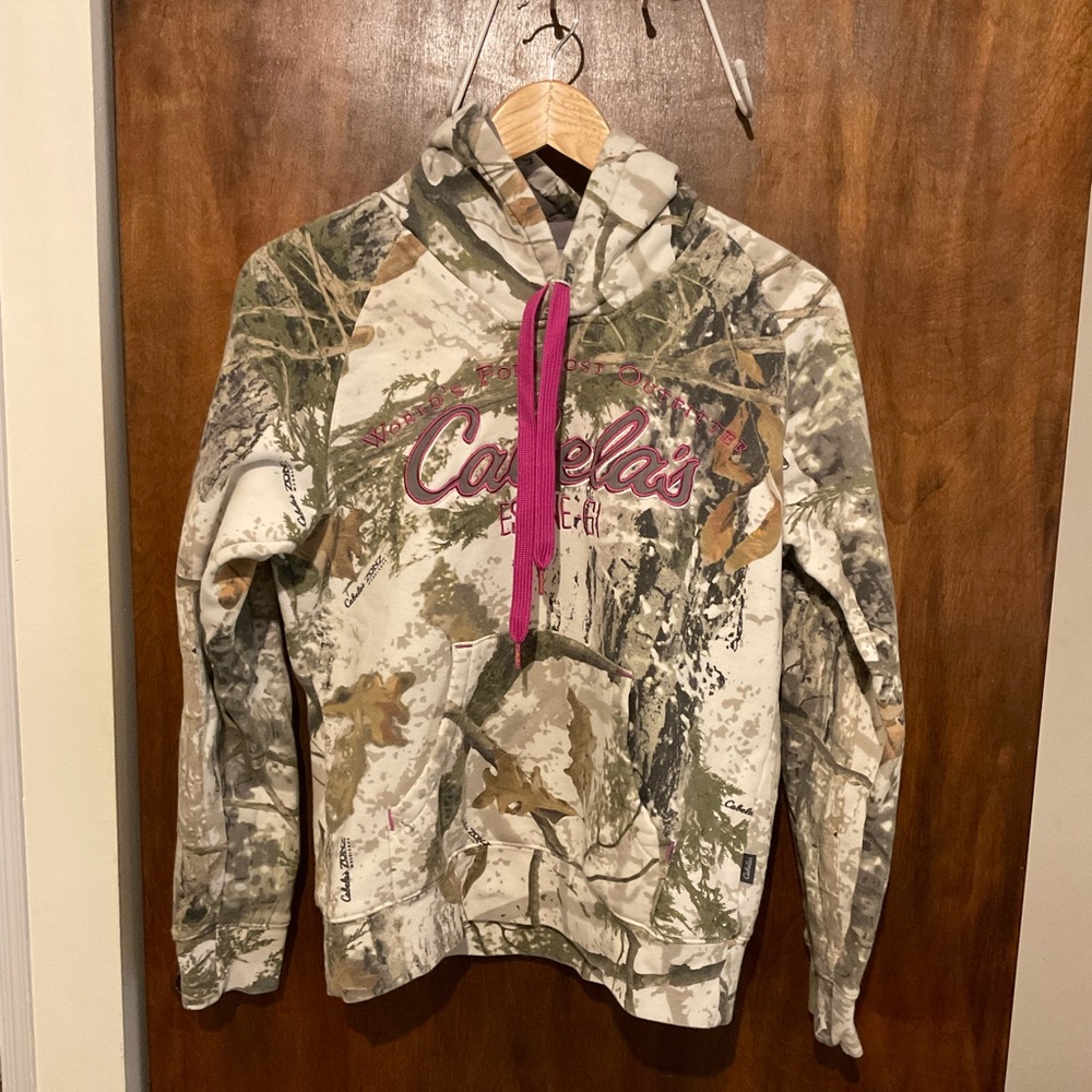 Cabela’s Hoodie